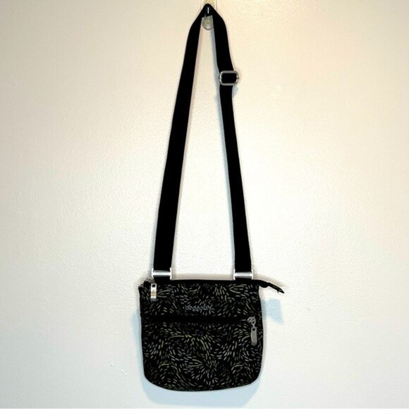 Baggallini Crossbody Bag Small - Picture 1 of 9